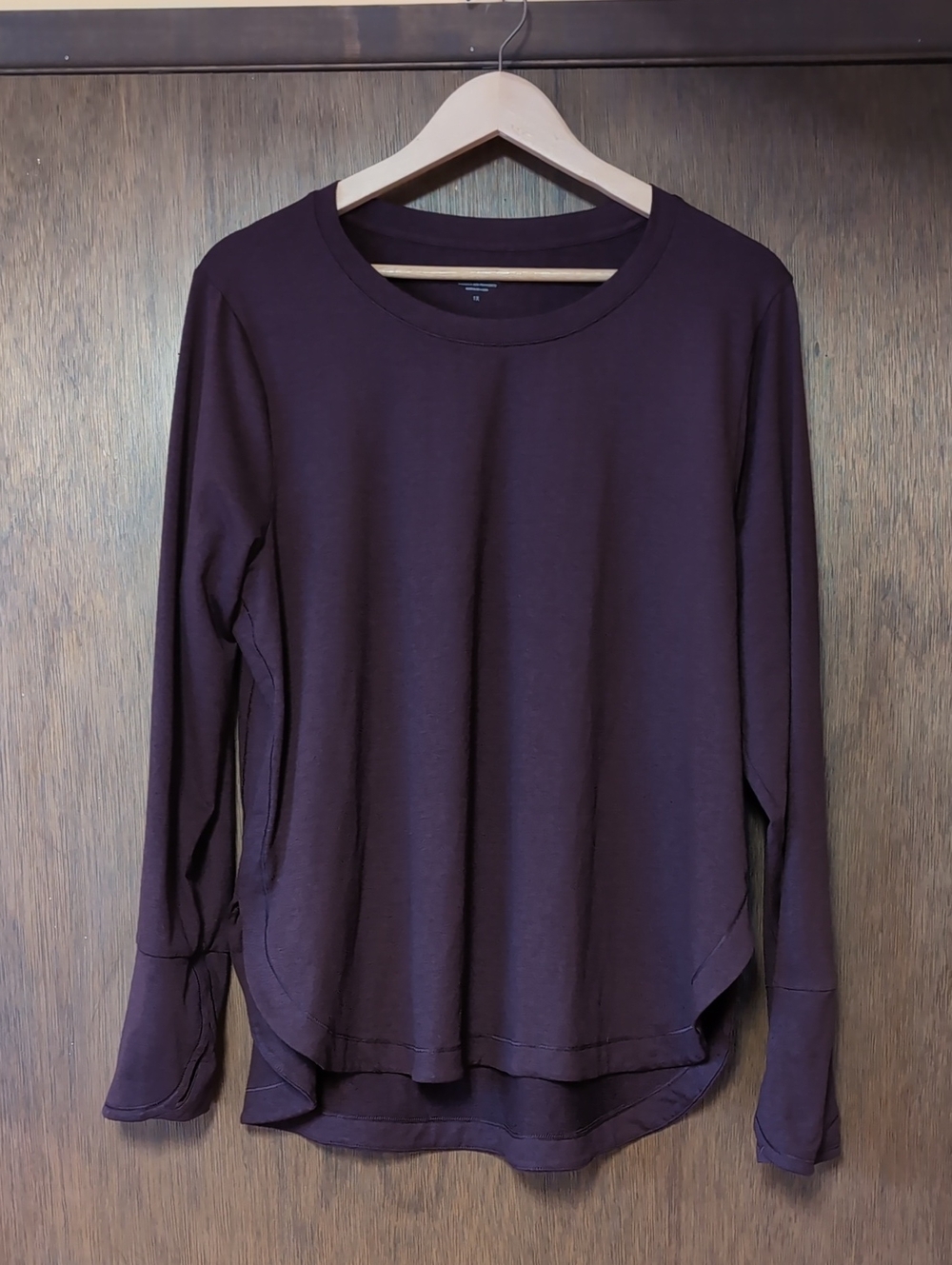 Athleta Maroon Long-Sleeve Crewneck Top